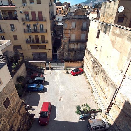 Gran Cancelliere B&B With Parking Palermo Exterior photo